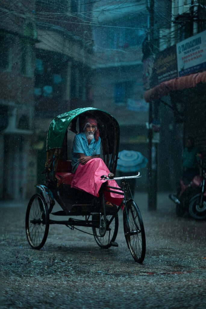 cinematic street photography tips